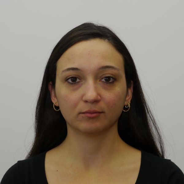 Nilda Oklay 	的大頭照